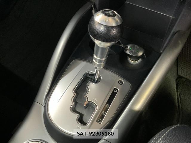 Mitsubishi OUTLANDER 2011-10 7936644-18
