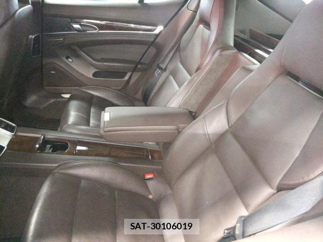 Porsche PANAMERA 2010-04 7936472-3