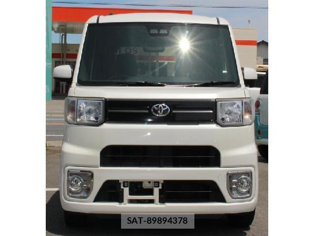 Toyota Pixis Mega 2018-09 7934375-1