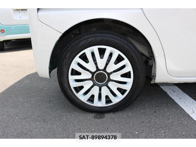 Toyota Pixis Mega 2018-09 7934375-14