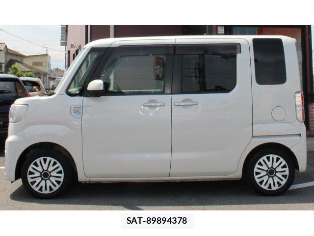 Toyota Pixis Mega 2018-09 7934375-3