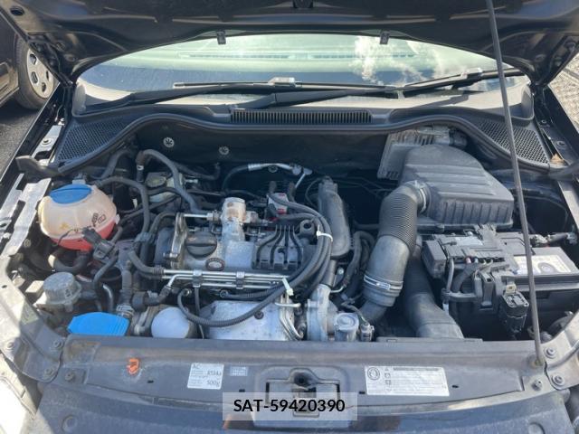 VolksWagen POLO 2012-03 7934641-10