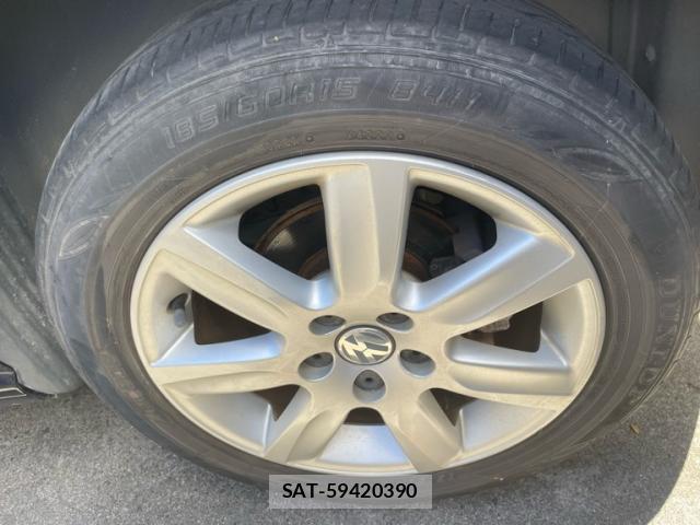 VolksWagen POLO 2012-03 7934641-8