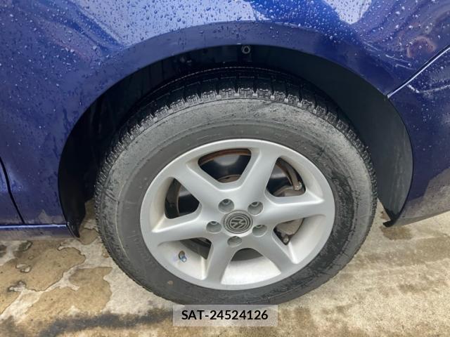 VolksWagen POLO 2007-07 7936704-4