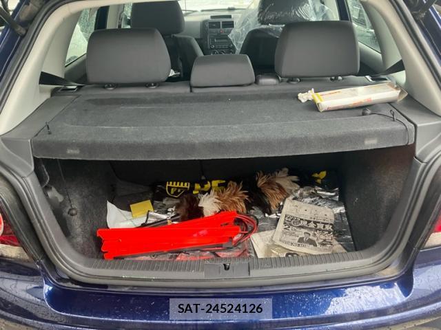 VolksWagen POLO 2007-07 7936704-9