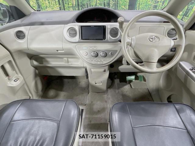 Toyota PORTE 2011-09 7934330-1