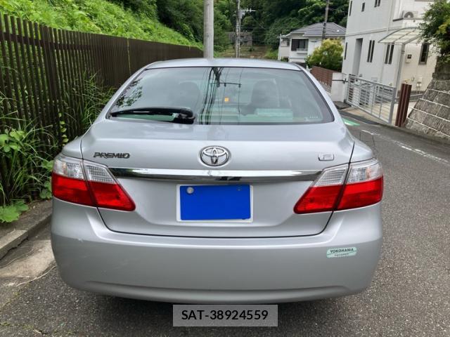 Toyota PREMIO 2010-05 7936730-12