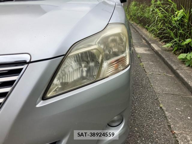 Toyota PREMIO 2010-05 7936730-13