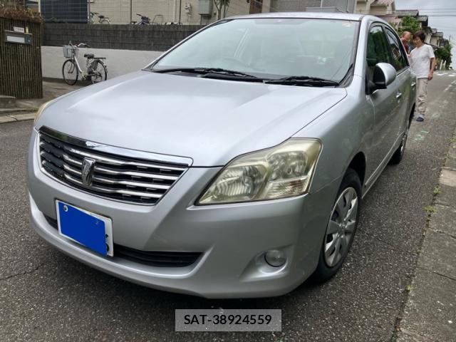 Toyota PREMIO 2010-05 7936730-2