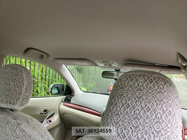Toyota PREMIO 2010-05 7936730-8