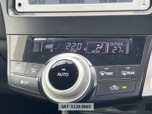 Toyota PRIUS ALPHA 2014-03 7934545-6