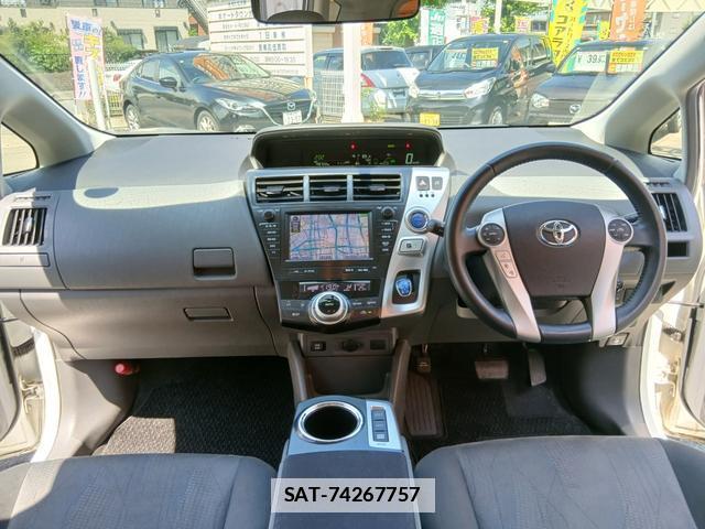 Toyota PRIUS ALPHA 2014-07 7935030-2
