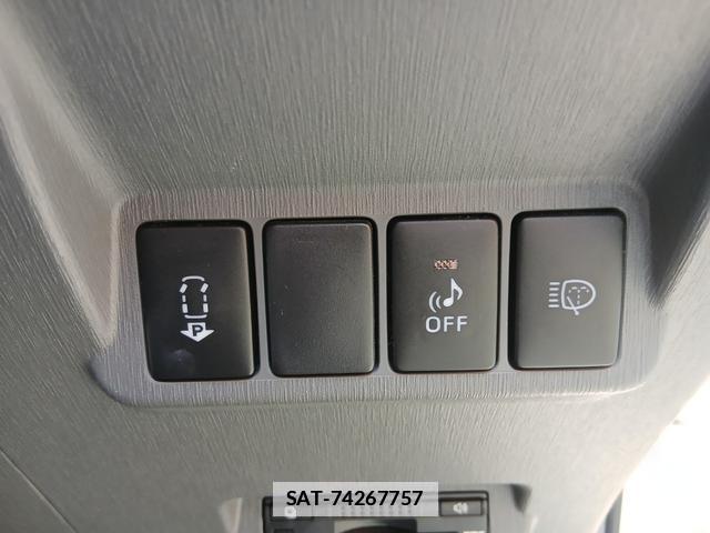 Toyota PRIUS ALPHA 2014-07 7935030-6