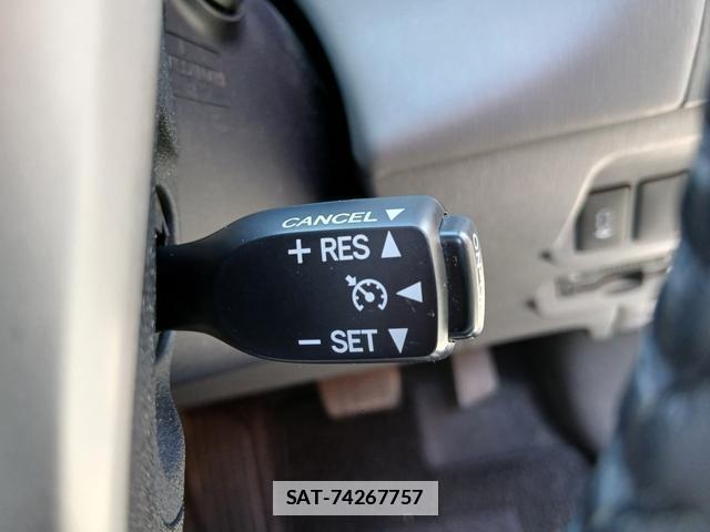 Toyota PRIUS ALPHA 2014-07 7935030-8