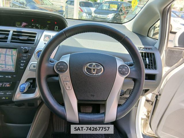 Toyota PRIUS ALPHA 2014-07 7935030-9