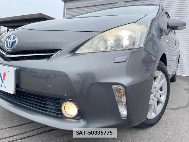 Toyota PRIUS ALPHA 2011-09 7935351-11