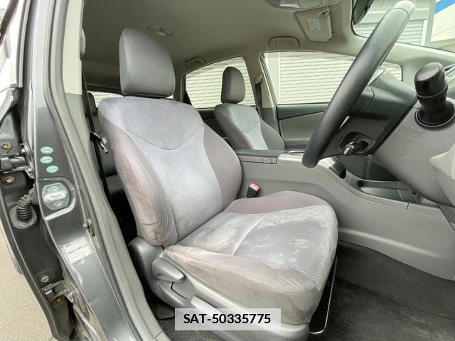 Toyota PRIUS ALPHA 2011-09 7935351-6