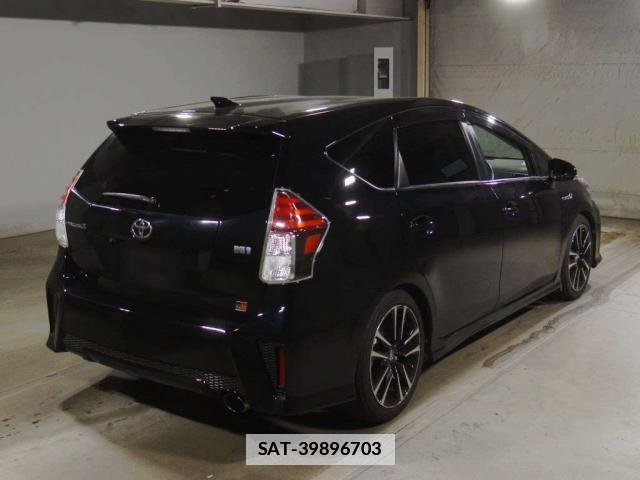 Toyota PRIUS ALPHA 2018-01 7936510-1