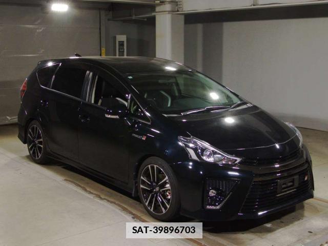 Toyota PRIUS ALPHA 2018-01 7936510-7