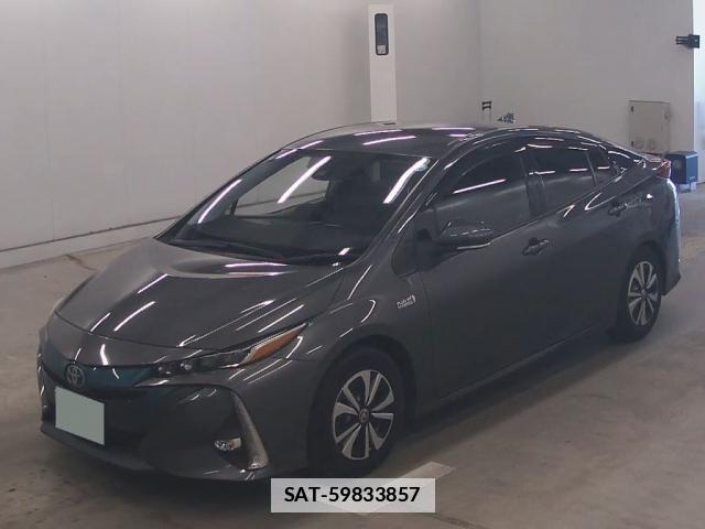 Toyota PRIUS PHV 2017-02 7934960-4