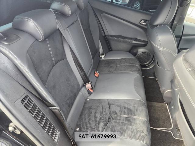 Toyota PRIUS PHV 2020-02 7936699-13