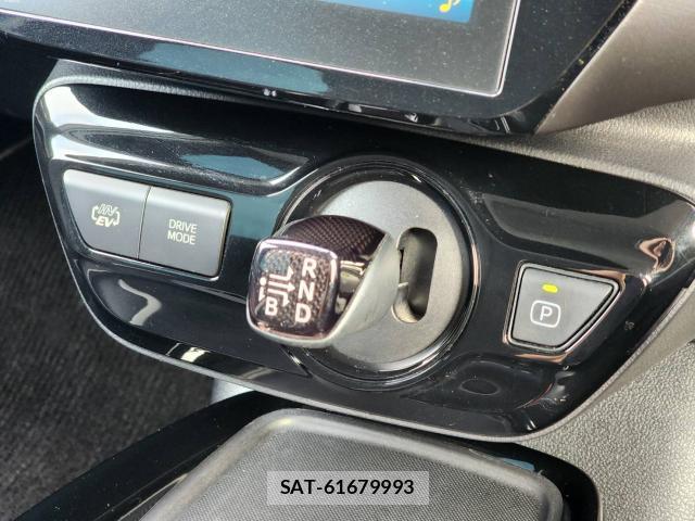 Toyota PRIUS PHV 2020-02 7936699-16