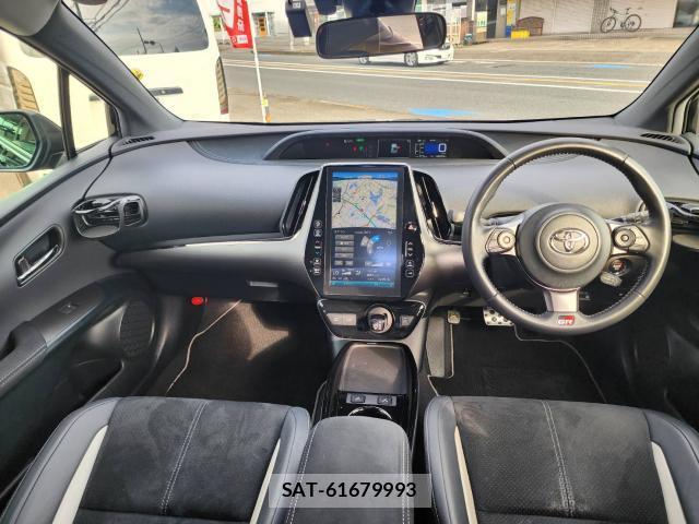 Toyota PRIUS PHV 2020-02 7936699-2
