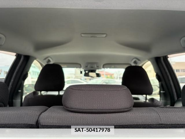 Toyota PRIUS 2017-10 7934005-4