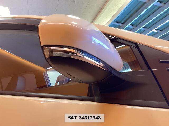 Toyota PRIUS 2020-04 7934162-15