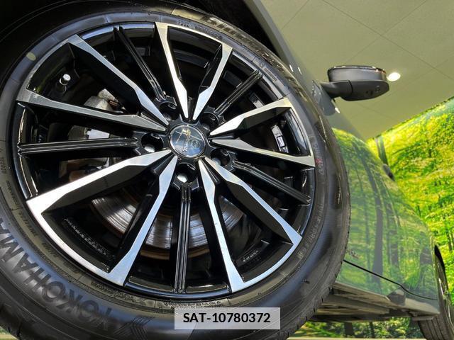 Toyota PRIUS 2024-06 7934195-12