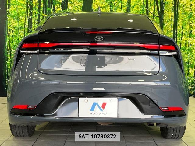 Toyota PRIUS 2024-06 7934195-14