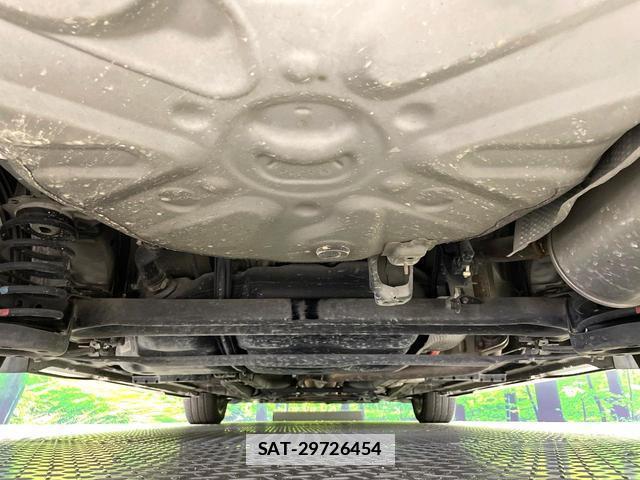 Toyota PRIUS 2014-05 7934511-18