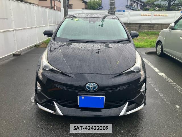 Toyota PRIUS 2017-05 7934777-1