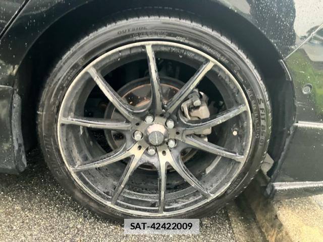 Toyota PRIUS 2017-05 7934777-8