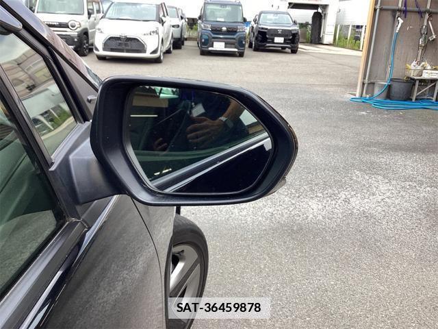 Toyota PRIUS 2022-11 7934821-15