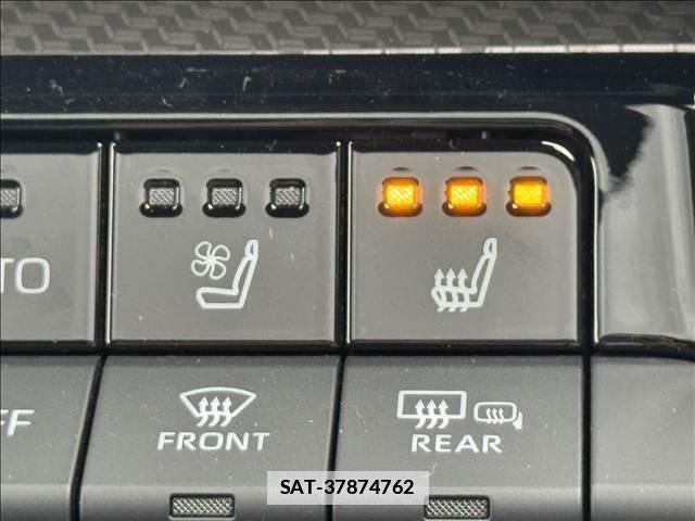Toyota PRIUS 2023-07 7935033-5