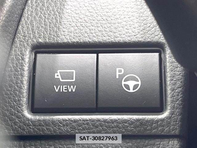 Toyota PRIUS 2023-02 7935229-2