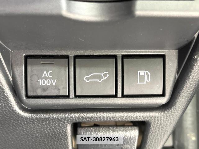 Toyota PRIUS 2023-02 7935229-4