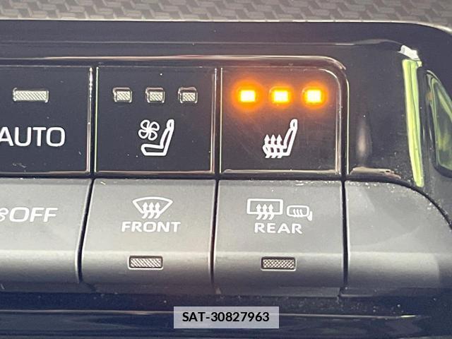 Toyota PRIUS 2023-02 7935229-6