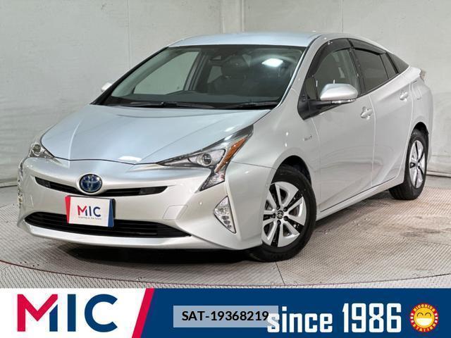 Toyota PRIUS 2017-05 7935629-0