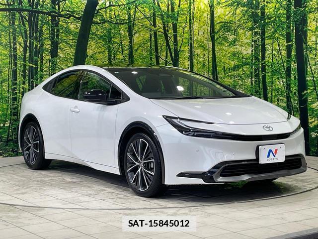 Toyota PRIUS 2023-05 7935936-15