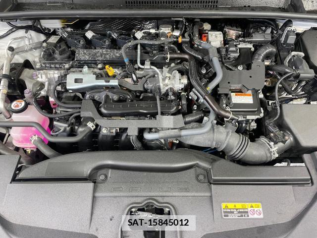 Toyota PRIUS 2023-05 7935936-17