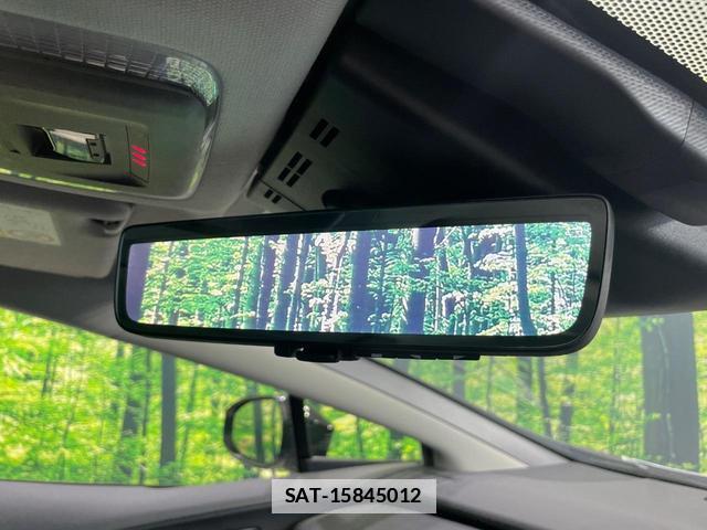 Toyota PRIUS 2023-05 7935936-6