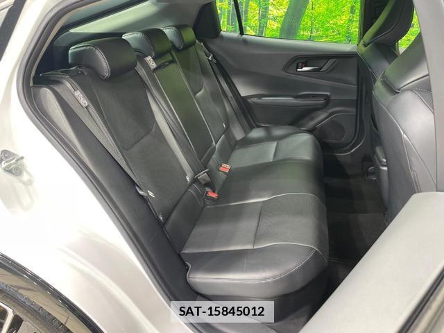 Toyota PRIUS 2023-05 7935936-8