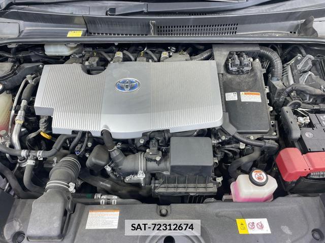 Toyota PRIUS 2016-09 7935943-17