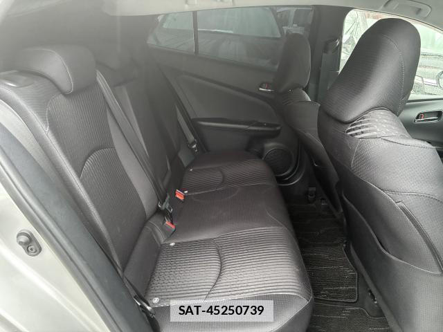 Toyota PRIUS 2018-01 7936287-6