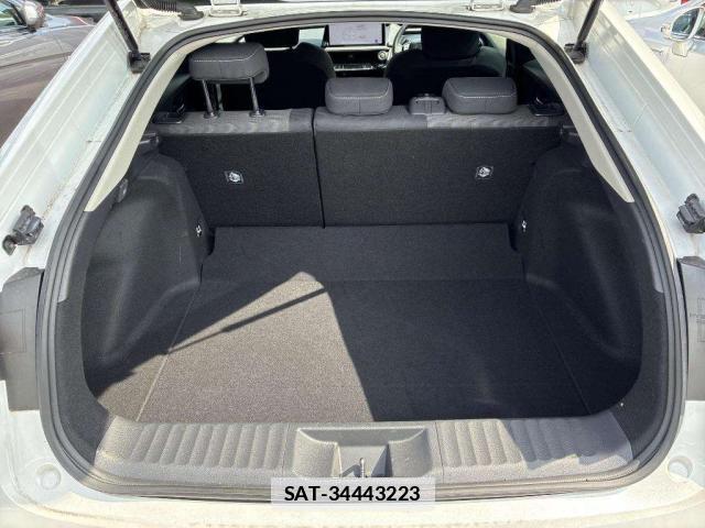 Toyota PRIUS 2024-04 7936491-4