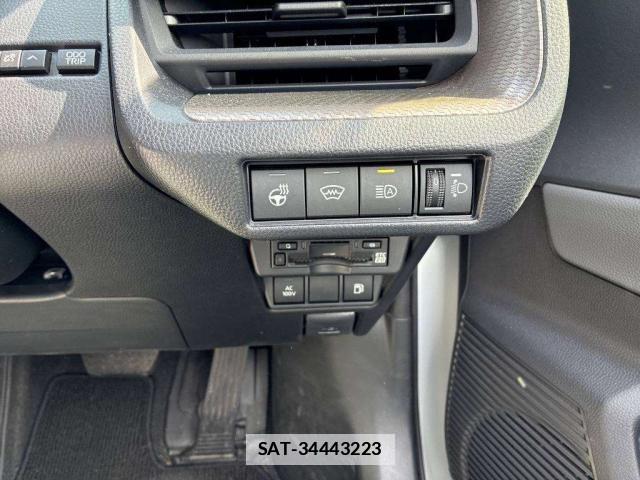 Toyota PRIUS 2024-04 7936491-7