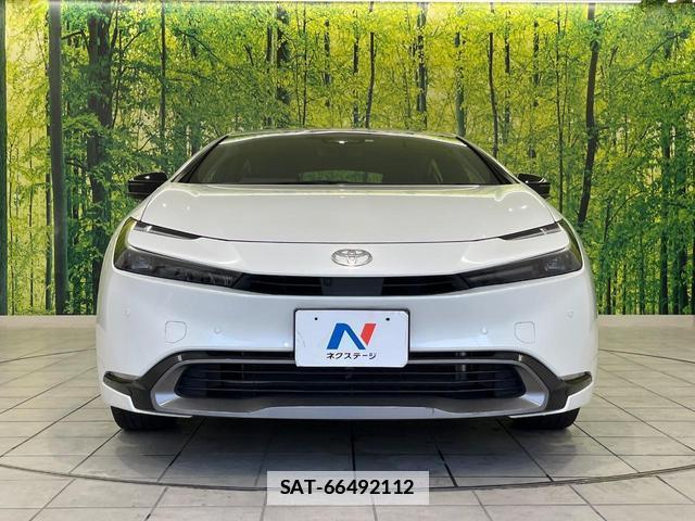 Toyota PRIUS 2023-05 7936759-13