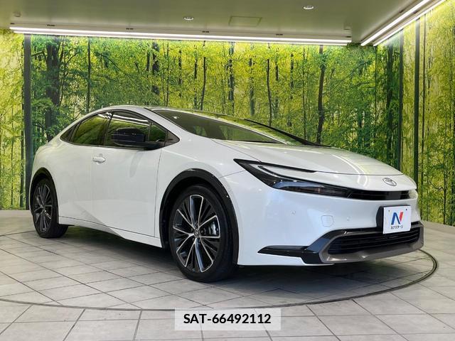 Toyota PRIUS 2023-05 7936759-15
